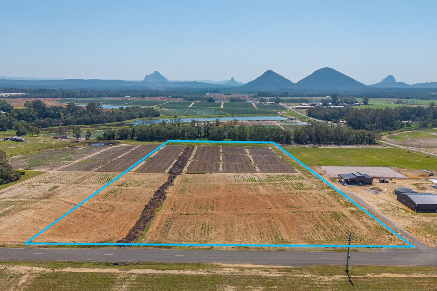 Terreno en Wamuran, Australia 40470 m² No. 241