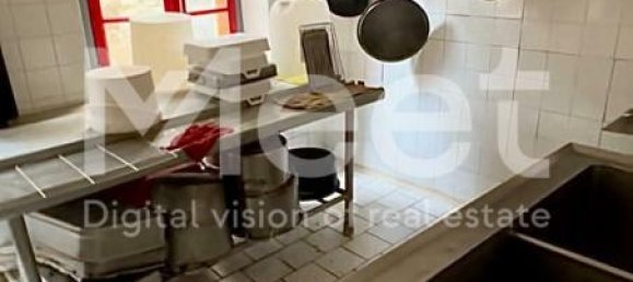 1 Schlafzimmer Gebäude in Joigny, France, Nr. 203877 7