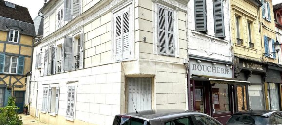 1 Schlafzimmer Gebäude in Joigny, France, Nr. 203877 2