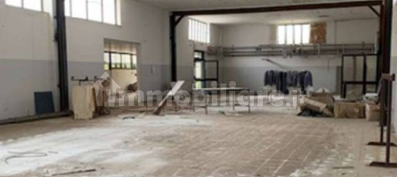 5 rooms Warehouse in Ruvo di Puglia, Italy No. 363326 6