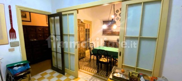 6 bedrooms Villa in Palermo, Italy No. 320506 11