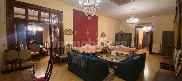 6 bedrooms Villa in Palermo, Italy No. 320506 2