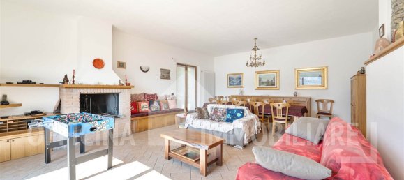 5 rooms Villa in Dervio, Italy No. 312052 5