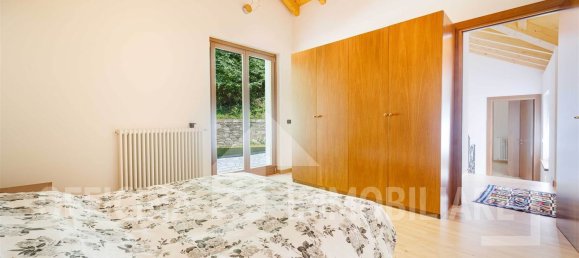 5 rooms Villa in Dervio, Italy No. 312052 18