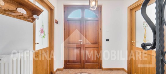 5 rooms Villa in Dervio, Italy No. 312052 3