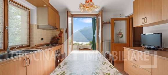 5 rooms Villa in Dervio, Italy No. 312052 9