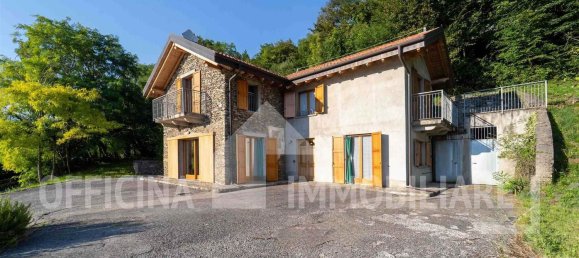5 rooms Villa in Dervio, Italy No. 312052 43