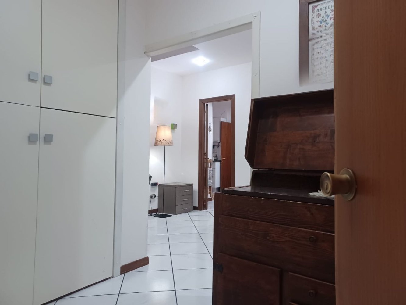 5 غرف نوم شقة في Macerata, Italy رقم 322796