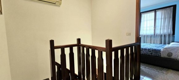 6 rooms House in Casarile, Italy No. 42046 44