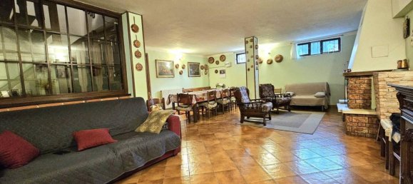 6 rooms House in Casarile, Italy No. 42046 38