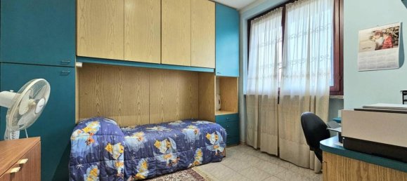 6 rooms House in Casarile, Italy No. 42046 47