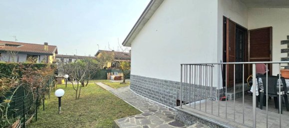 6 rooms House in Casarile, Italy No. 42046 4