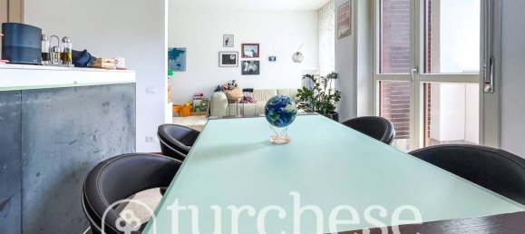 2 Schlafzimmer Wohnung in Bergamo, Italy, Nr. 301928 4