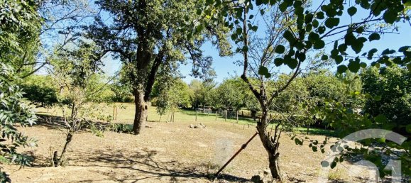 4 bedrooms House in Sezanne, France No. 97331 10