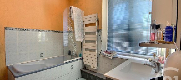 4 bedrooms House in Sezanne, France No. 97331 4