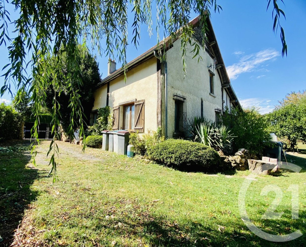 4 bedrooms House in Sezanne, France No. 97331