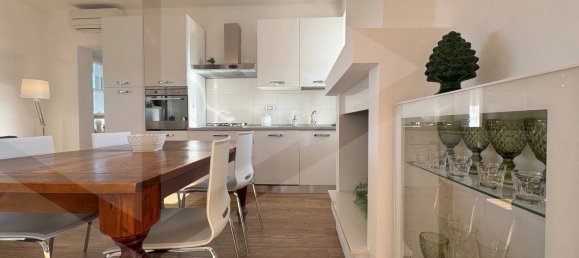 4 rooms House in L'Aquila, Italy No. 17190 6