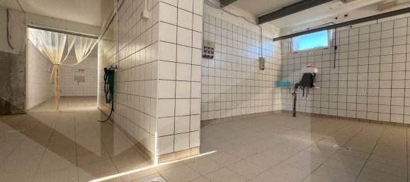 4 rooms House in L'Aquila, Italy No. 17190 16