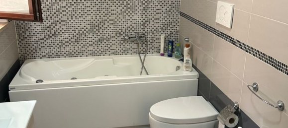 3 bedrooms Apartment in Cavallino, Italy No. 357604 2