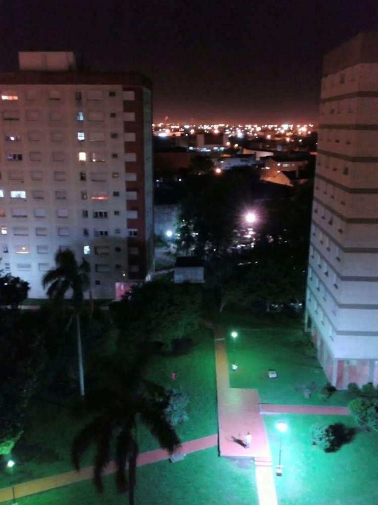 Apartamento de 3 dormitorios en Mar del Plata, Argentina No. 88170