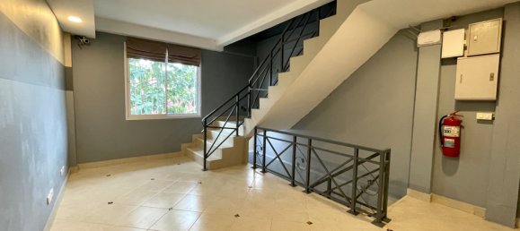 12 bedrooms Apartment in Pattaya, Thailand No. 20119 11