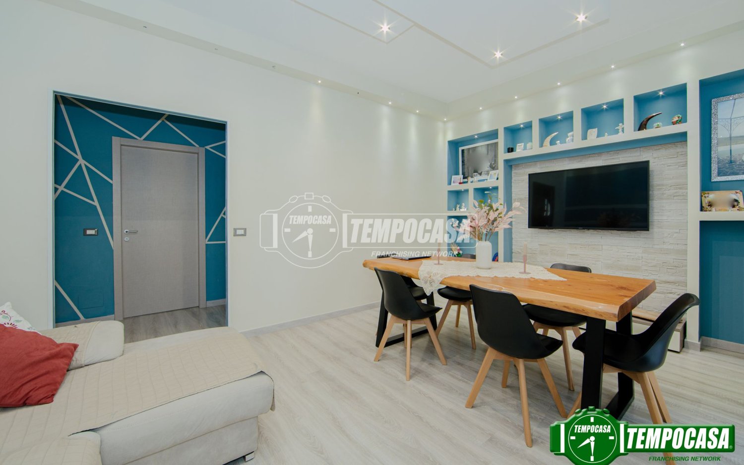 2 غرف نوم شقة في Voghera, Italy رقم 348687