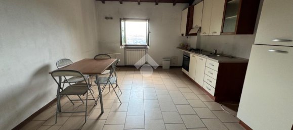 3-salle Appartement à Pavia, Italy No. 70024 6