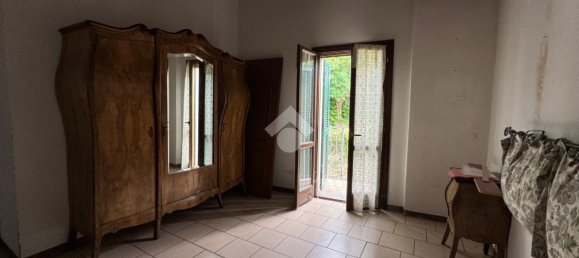 3-salle Appartement à Pavia, Italy No. 70024 9