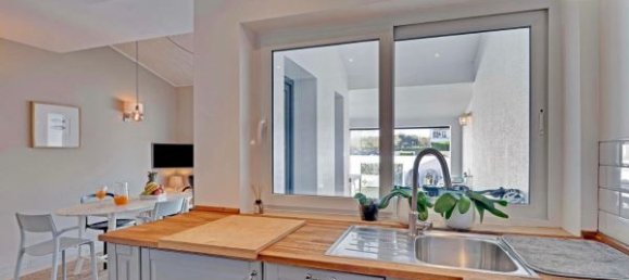 3 bedrooms House in Quarteira, Portugal No. 93132 8