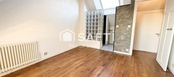 5 bedrooms House in Mezy-sur-Seine, France No. 279327 11