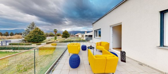 6 bedrooms Villa in Corfinio, Italy No. 25166 2