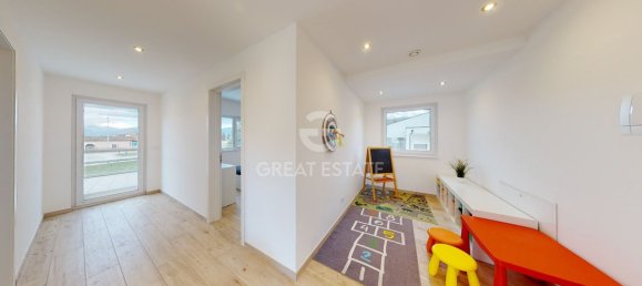 6 bedrooms Villa in Corfinio, Italy No. 25166 9