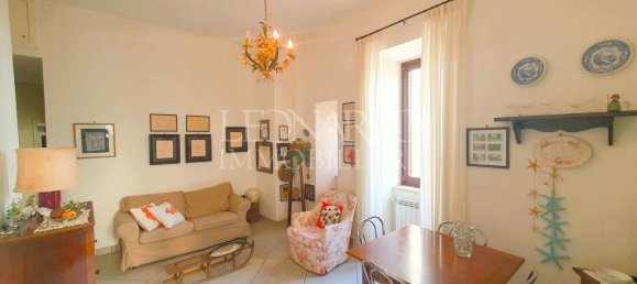 3 rooms Apartment in Naples, Italy No. 73635 6