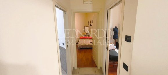 3 rooms Apartment in Naples, Italy No. 73635 15