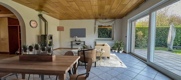 9 rooms House in Remscheid, Germany No. 8151 23