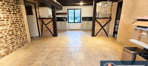 3 bedrooms House in Chateaudun, France No. 158219 3