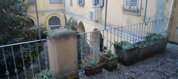 2-salle Appartement à Milan, Italy No. 242374 21