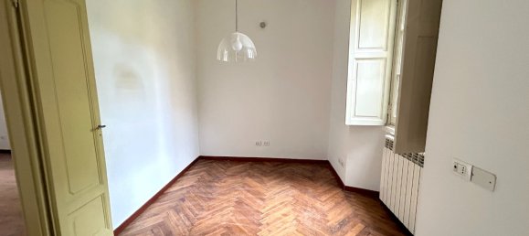 2-salle Appartement à Milan, Italy No. 242374 74