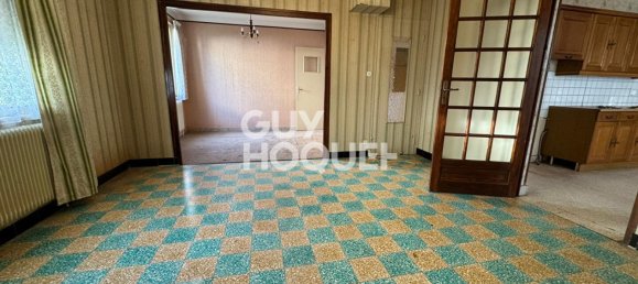 4 bedrooms House in Neuville-aux-Bois, France No. 42733 2