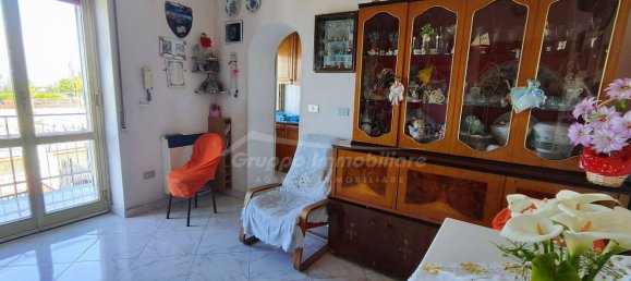 6 bedrooms Apartment in Pollena Trocchia, Italy No. 327724 14