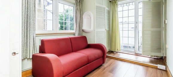 2 bedrooms Commercial property in South Croydon, United Kingdom No. 7989 10