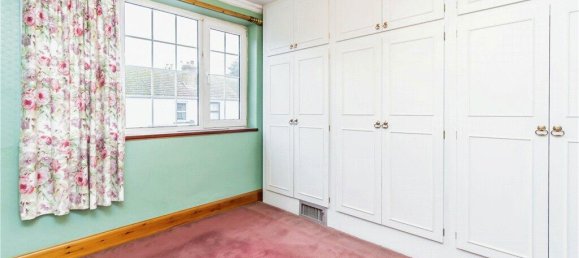 2 bedrooms Commercial property in South Croydon, United Kingdom No. 7989 9