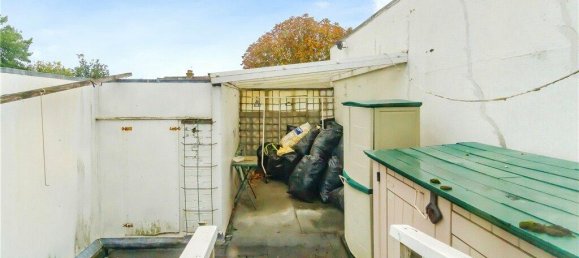 2 bedrooms Commercial property in South Croydon, United Kingdom No. 7989 11