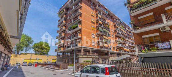Apartamento T2 em Rome, Italy N.º 342392 33