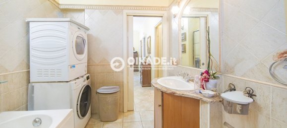 4 Schlafzimmer Wohnung in Capoterra, Italy, Nr. 352611 18