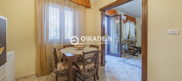 4 Schlafzimmer Wohnung in Capoterra, Italy, Nr. 352611 5