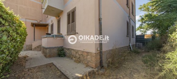 4 Schlafzimmer Wohnung in Capoterra, Italy, Nr. 352611 23