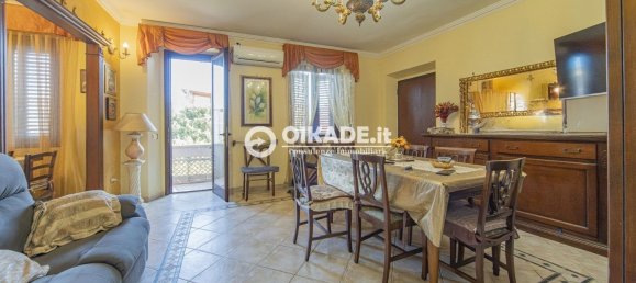 4 Schlafzimmer Wohnung in Capoterra, Italy, Nr. 352611 3