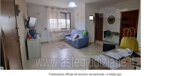 Квартира с 4 комнатами в Монтеязи, Италия № 30817 8