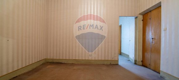 15 rooms House in Jesi, Italy No. 2093 24